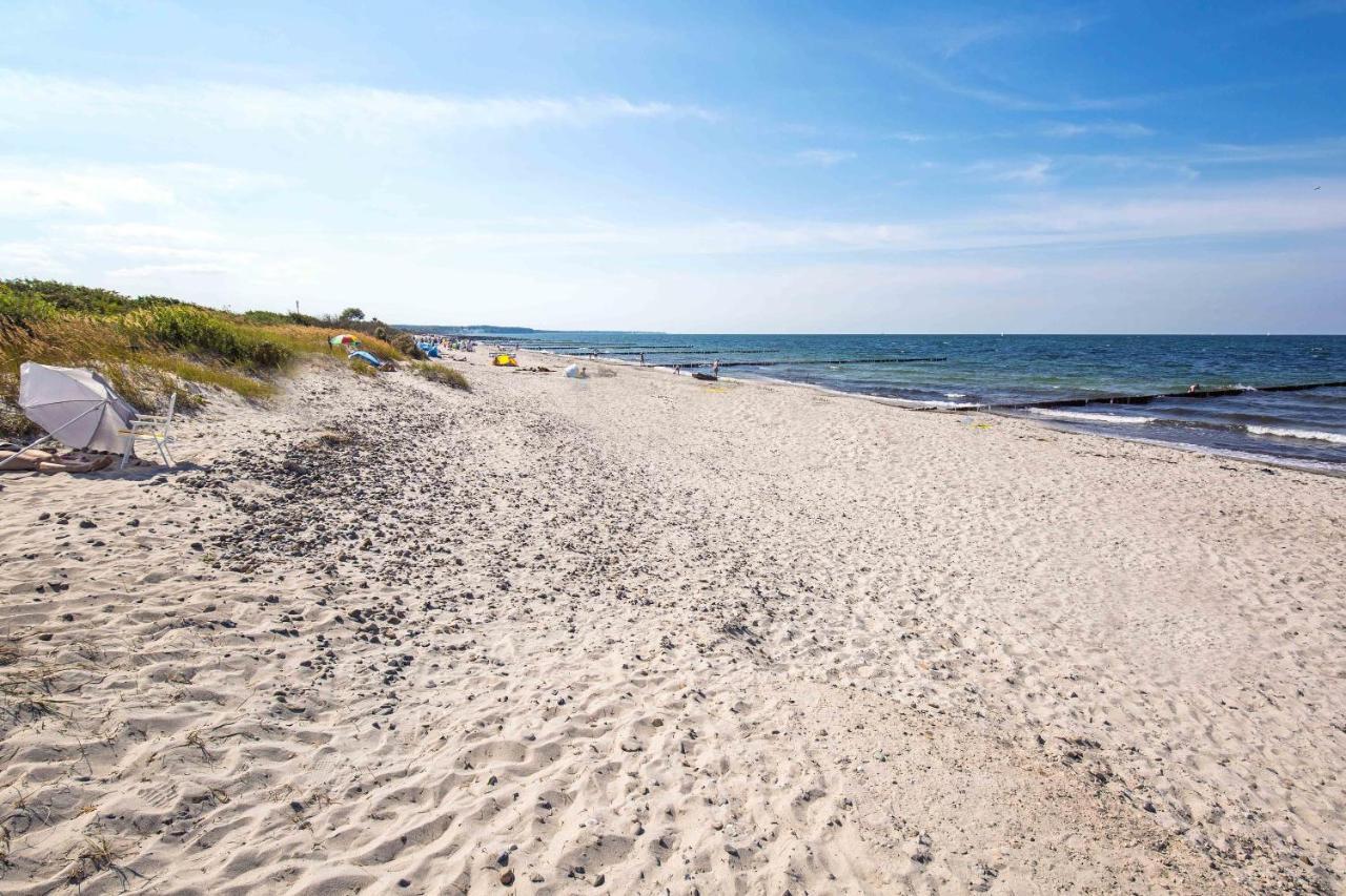 Villa Deichgraf 12 "Meerblick" Börgerende-Rethwisch Esterno foto